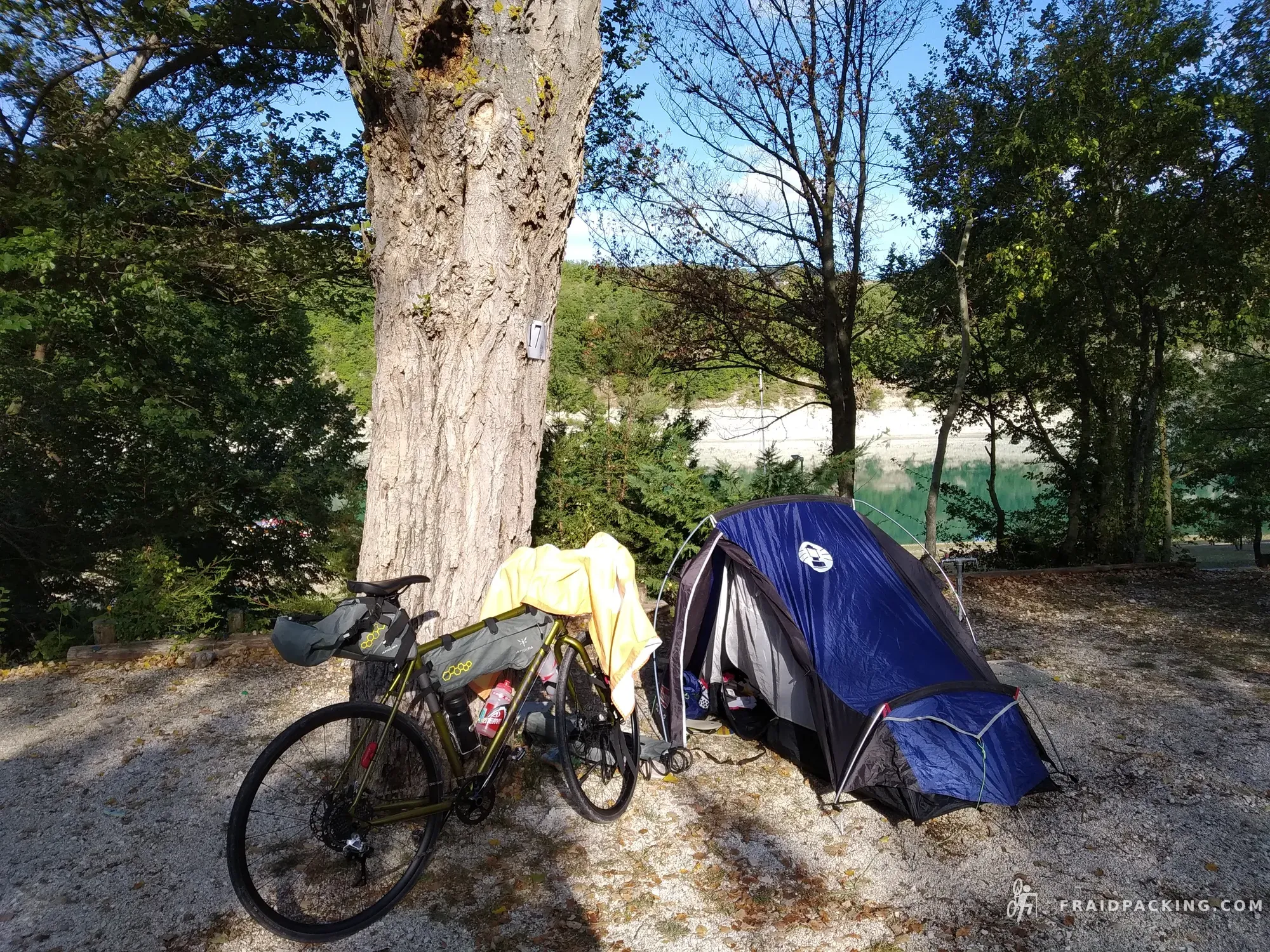 Marche divide — photo 7