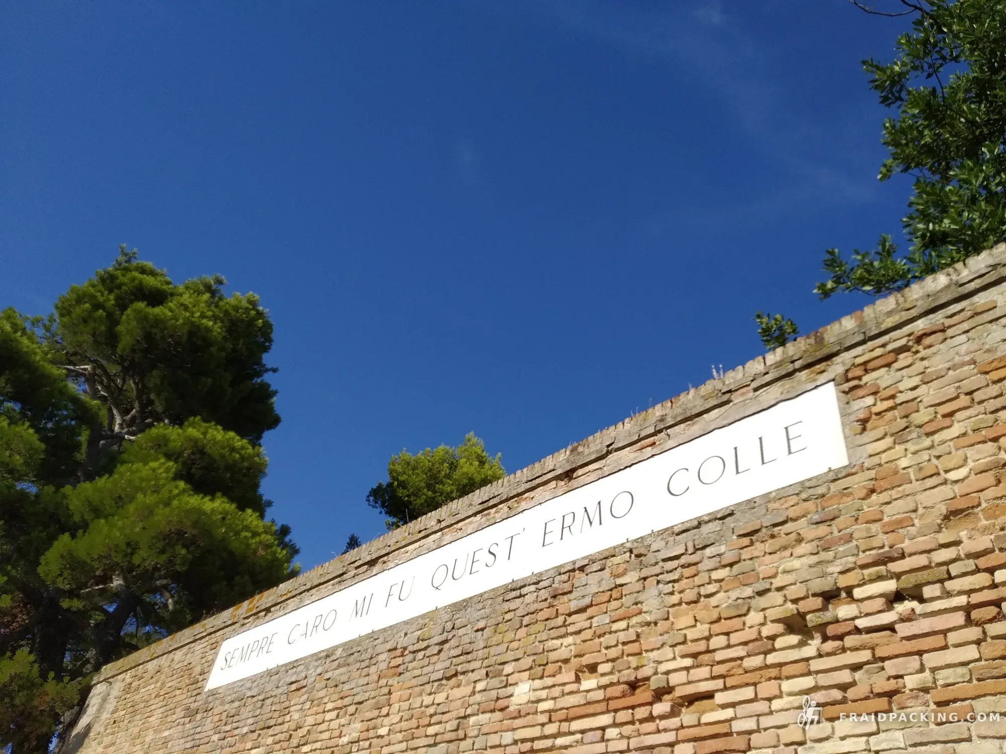 Marche divide — photo 16